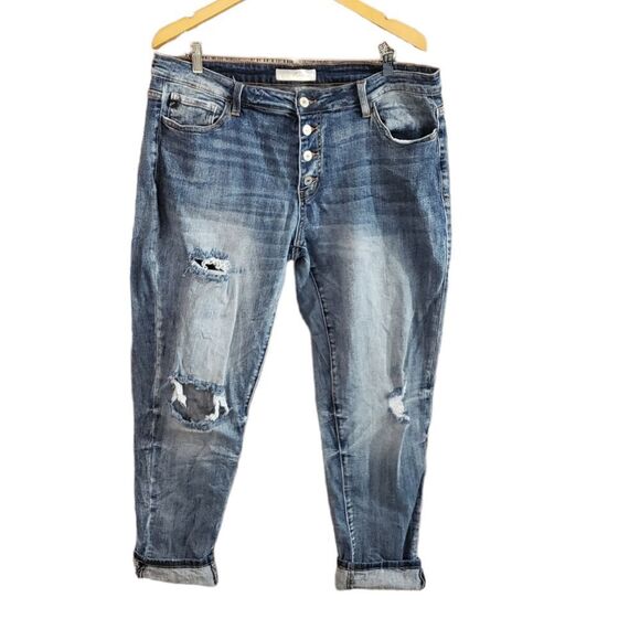 KanCan Jeans   - Picture 13 of 13